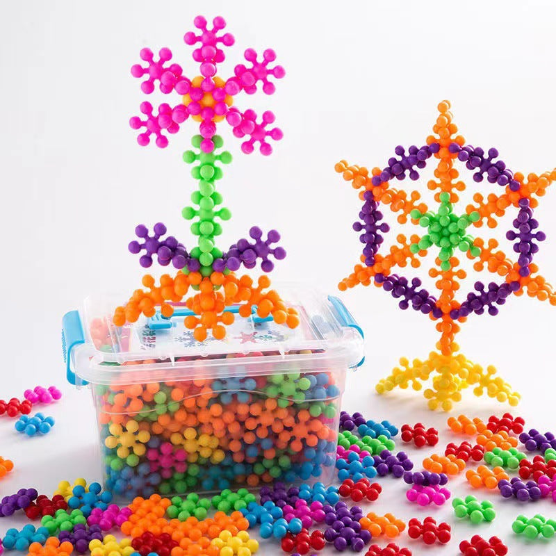 Puzzle Stereo 3D Rotatable Plum Blossom Building Blocks Snowflake Pieces Assembled Enlightenment Boys And Girls Holiday Gifts